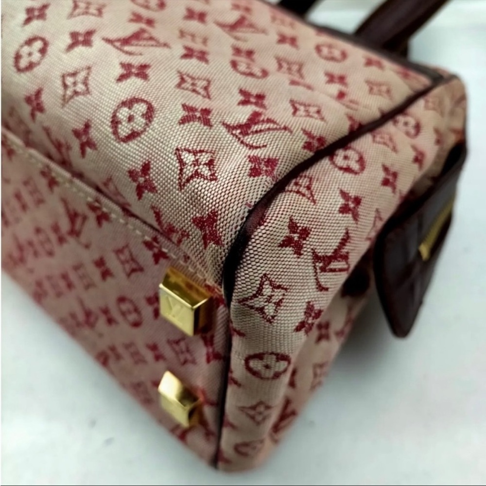 Vintage Louis Vuitton LV Josephine Min Lin Monogram Bag - Picture 7 of 15